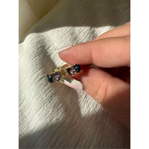 Multicolor adjustable cubic zirconia heart ring - Picture 9 of 9